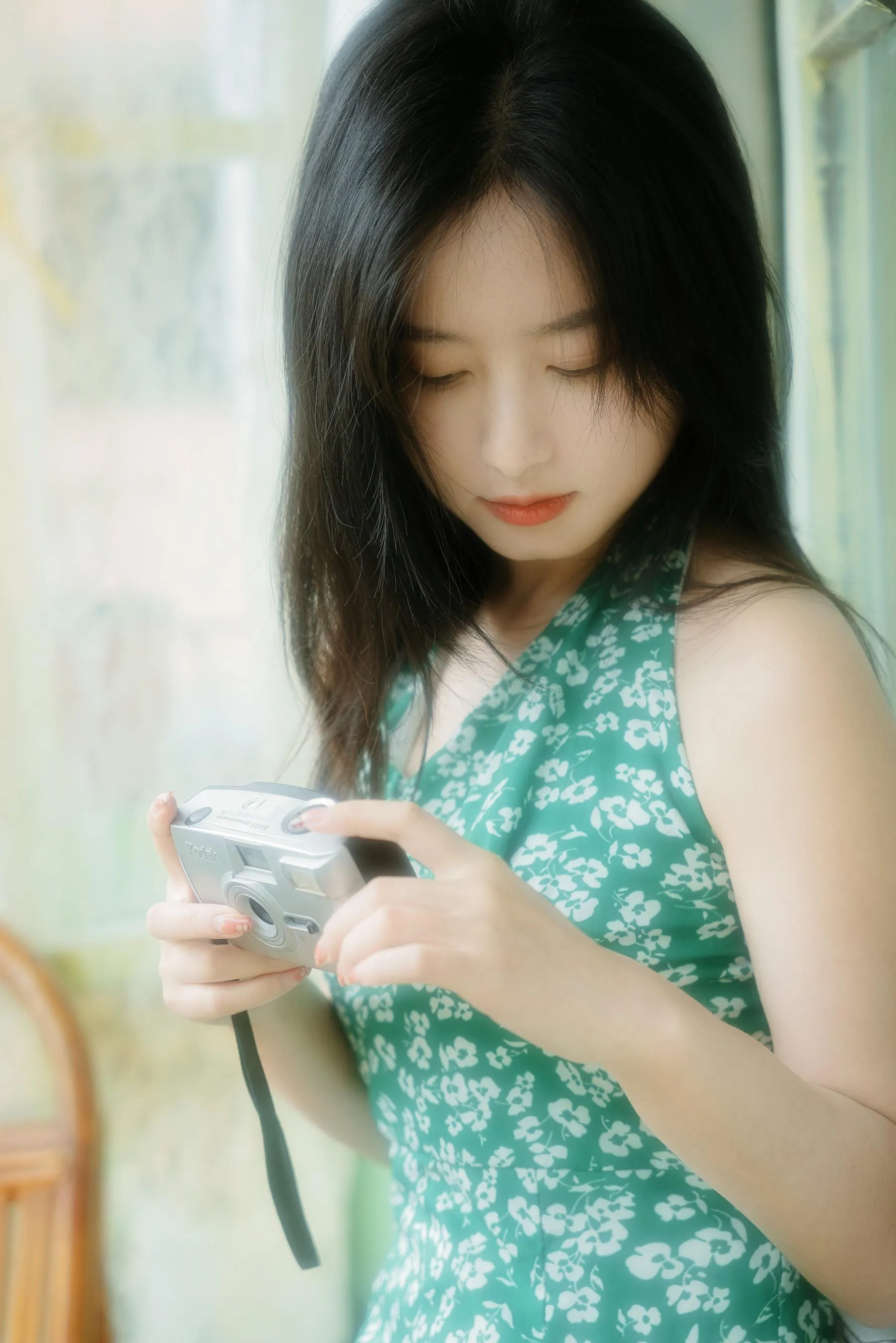 [YITUYU艺图语]2022.07.20 我盼你能飞过这腐烂的花朵 碗碗不是碗啊 [25P]插图